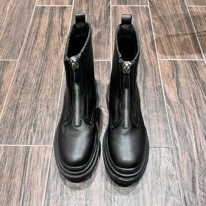Chunky Black Boots with Zipper